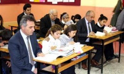 Suluovalı STK’lar, Öğrencilerle Kitap Okuyor.