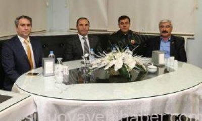 Vali Salih Işık, Suluovalı Köy Muhtarlarıyla Toplantı Yaptı.