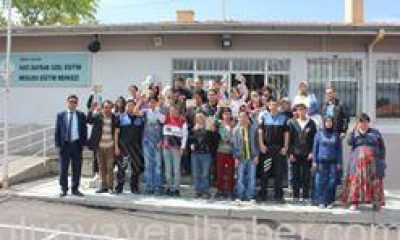 TD Polisi, Özel Eğitim Öğrencilerine Boyama Kitabı Hediye Etti.