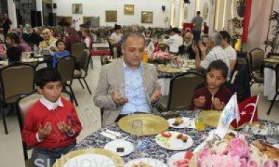 Başkan Fatih Üçok, “En Bereketli Sofra Yetim Sofrasıdır.” 