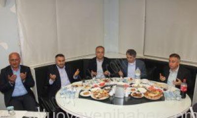 Muhtarlar Derneği İftar Verdi.