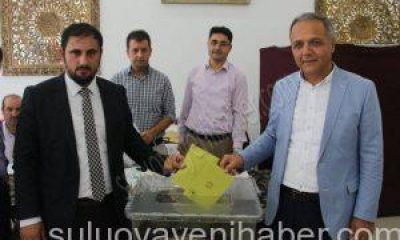 AK Parti’de Muhammed Biçer Güven Tazeledi.