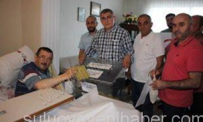 Suluova’da, Yatağa Bağımlılar “Seyyar Sandık” İle Oy Kullandı.