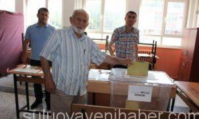 Suluova’da Oy Kullanma İşlemi Başladı.