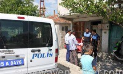 Suluova Polisi, Ramazan yardımı dağıttı.