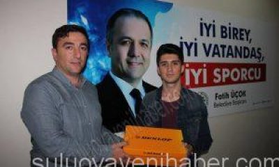 Tıp Fakültesini Kazanan Belediyesporlu Futbolcu Rol Model Oldu.