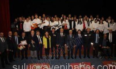 Suluova’da 24 Kasım Öğretmenler Günü Kutlandı.