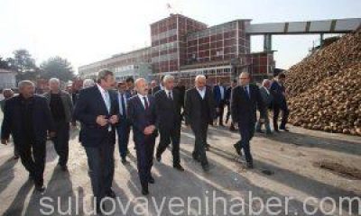Vali Dr. Varol, Şeker Fabrikasında İncelemelerde Bulundu.