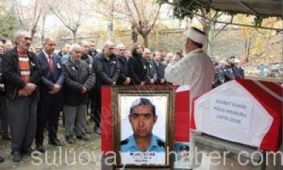 Polis Memuru Murat Elmas, Dualarla Defnedildi.