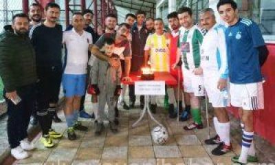 Belediye Çalışanlarından, Engelli Mesai Arkadaşlarına Vefa.