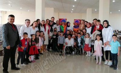 Minik öğrenciler, sağlıklı beslenmeye dikkat çekti.