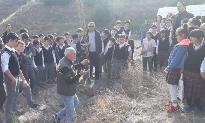 Öğrenciler Şehit öğretmeler anısına fidan dikti.