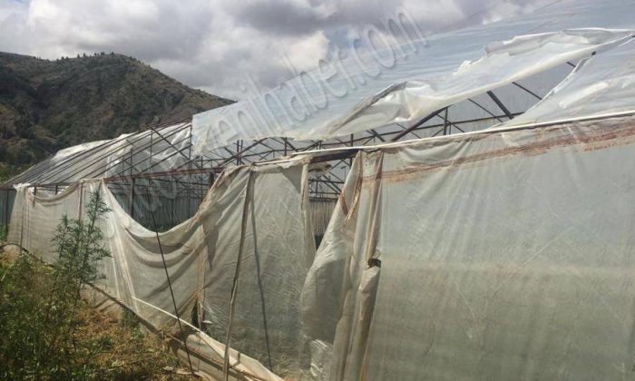 Fırtına Ve Sağanak Yağış Maddi Zarara Yol Açtı.
