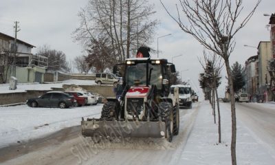 Suluova’da kar yağışı etkili oldu.