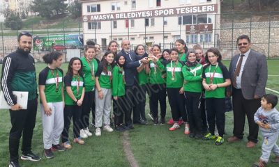 Şeker Ortaokul Kızları Futbol İl Şampiyonu Oldu.