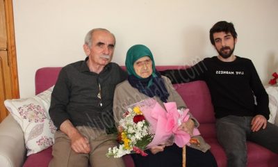 72 Yaşındaki damat, 107 yaşındaki kayınvalidesine bakıyor