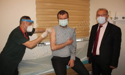 SULUOVA’DA İLK AŞIYI SAĞLIK ÇALIŞANLARI OLDU.