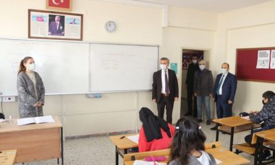 KAYMAKAM ABDULLAH ŞEN OKUL ZİYARETLERİNDE BULUNDU