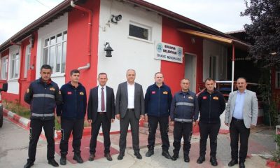 BAŞKAN ÜÇOK, “İTFAİYEMİZ TÜM TEKNİK YETERLİLİĞE SAHİP, DONANIMLI VE EĞİTİMLİDİR.”