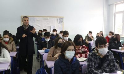 MÜDÜR AHMET DAVU “DESTEKLEME ve YETİŞTİRME KURSLARI”NI ZİYARET ETTİ