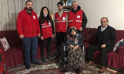 KIZILAY’DAN MS HASTASI CİHAN SEMİZ’E TEKERLEKLİ SANDALYE