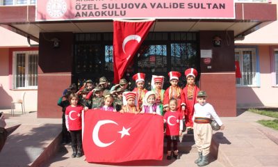 ÖZEL VALİDE SULTAN ANAOKULU ÖĞRENCİLERİNDEN “ÇANAKKALE GEÇİLMEZ” PROGRAMI