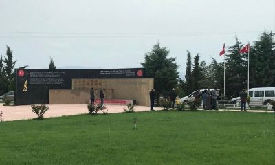 AREFE GÜNÜ MEZARLIKLAR DOLDU TAŞTI.