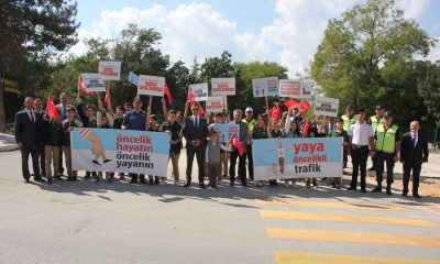 SULUOVA’DA “YAYALARA ÖNCELİK DURUŞU, YAYALARA SAYGI DURUŞU” KAMPANYASI BAŞLATILDI.