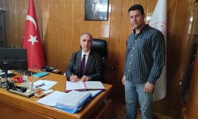 SENTETİK ÇİM SAHAYA 480 KİŞİLİK EK TİRÜBÜN YAPIMI İÇİN İMZALAR ATILDI.