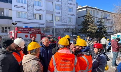 BELEDİYE BAŞKANIMIZ FATİH ÜÇOK, DEPREM BÖLGESİNDE ACILARI PAYLAŞIYOR