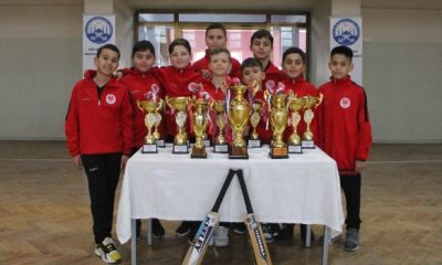 KRİKETTE TÜRKİYE ŞAMPİYONU OLAN SULUOVALI ÖĞRENCİLERİN HEDEFİ MİLLİ TAKIM