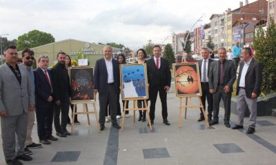 DUYARLI ÖĞRENCİLER DEPREMZEDELER YARARINA “SESİNİ DUYAN VAR” TEMALI RESİM SERGİSİ AÇTI