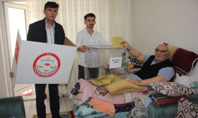 SULUOVA’DA 12 VATANDAŞ SEYYAR SANDIKTA OY KULLANDI