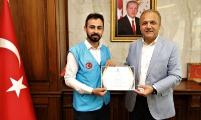 BELEDİYE BAŞKANI ÜÇOK, KURBANINI DİYANET VAKFI’NA BAĞIŞLADI