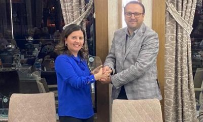 TAYİNİ ÇIKAN ÇAYCI’YA BİRLİK BAŞKANINDAN TEŞEKKÜR PLAKETİ.