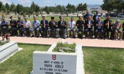 SULUOVA’DA, 15 TEMMUZ ANMA PROGRAMI KAPSAMINDA ŞEHİTLİK ZİYARET EDİLEREK MEVLİD-İ ŞERİF OKUNDU