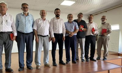 EMEKLİ DİN GÖREVLİLERİNE PLAKET VERİLDİ.