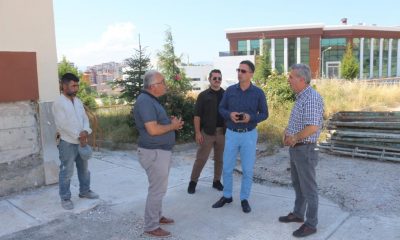 KAYMAKAM GÜRÇAM, GÜÇLENDİRME ÇALIŞMALARI DEVAM EDEN OKULLARDA İNCELEMELERDE BULUNDU.