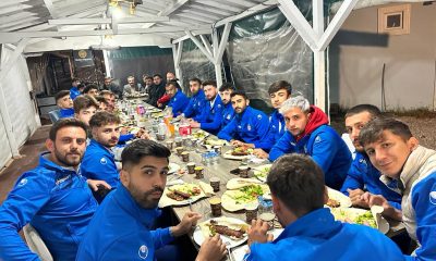 SEBATSPOR YÖNETİCİLERİ İLE FUTBOLCULAR KAYNAŞMA YEMEĞİNDE BİR ARAYA GELDİ