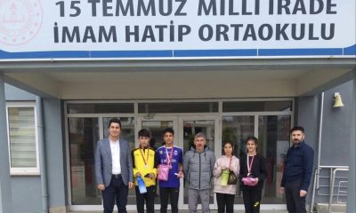 15 TEMMUZ MİLLİ İRADE İMAM HATİP ORTAOKULU ATLETİZM TURNUVASINA DAMGA VURDU