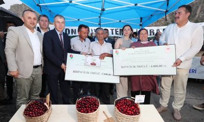 AMASYA’DA Kİ KİRAZ TEŞVİK YARIŞMASINDA, BİRİNCİ OLAN ÇİFTÇİ 5 BİN TL ÖDÜL KAZANDI