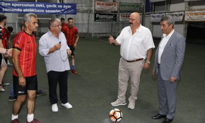 ŞAMPİYON MAHMUT DEMİR, “KİMSEDEN ÇEKİNMESİNLER, KORKMASINLAR”