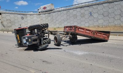 SULUOVA’DA TRAKTÖRLE MİNİBÜS ÇARPIŞTI 1 YARALI