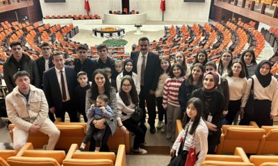 HALUK İPEK, SULUOVALI GENÇLERİ MECLİSTE AĞIRLADI