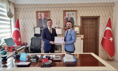 KAYMAKAM GÜRÇAM’DAN, BAHAR ÖĞRETMEN’E BAŞARI BELGESİ