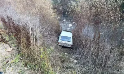 SULUOVA DA IRMAK YATAĞINA DÜŞEN ARAÇ SÜRÜCÜSÜ KURTARILDI