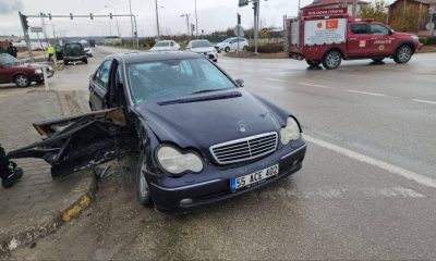 SULUOVA DA TRAFİK KAZASI, 4 YARALI.