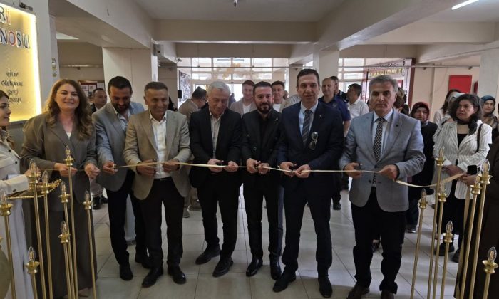 SULUOVA ŞEHİT ERKAN AYAS LİSESİNDE TÜBİTAK BİLİM FUARI AÇILDI