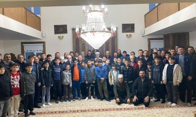 BU CAMİDE SABAH NAMAZLARINDA BABALAR VE OĞULAR BULUŞUYOR