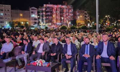 SULUOVA’DA TÜRK BAYRAKLARIYLA GÖRSEL ŞÖLEN